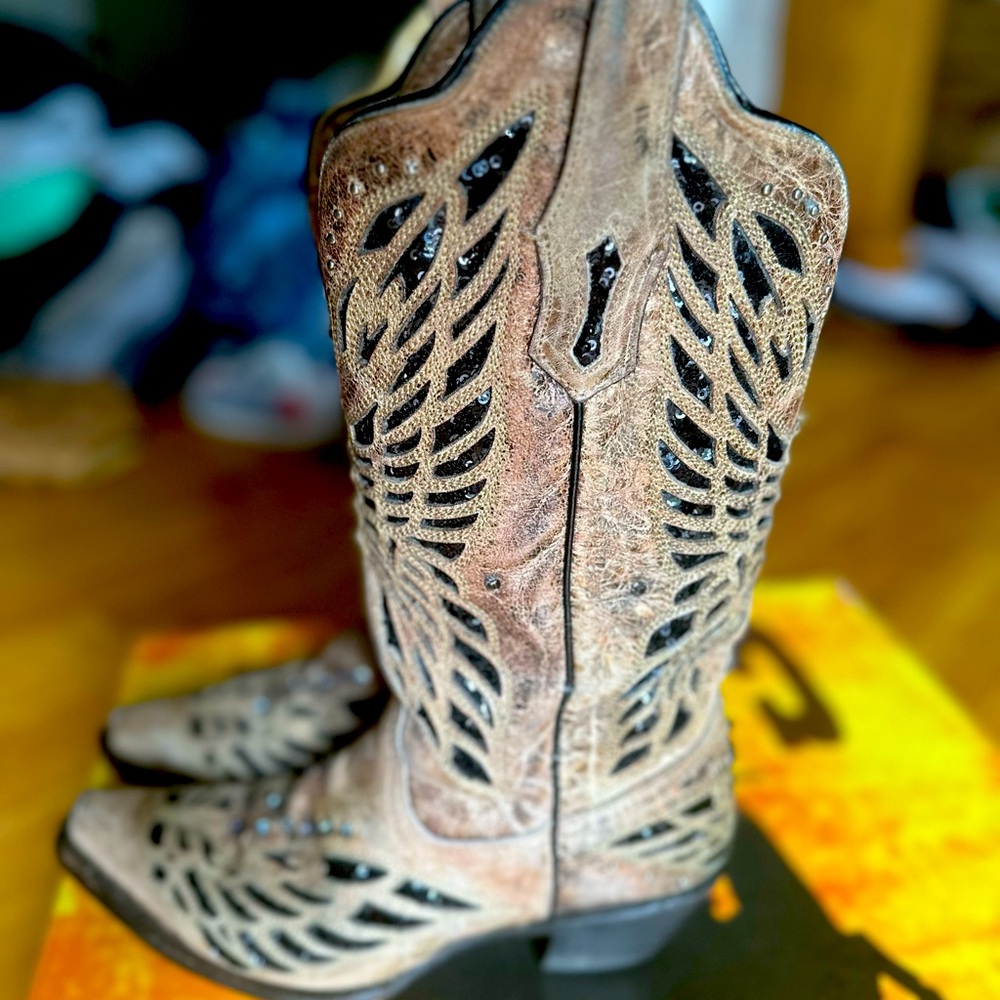 Corral cowgirl boots